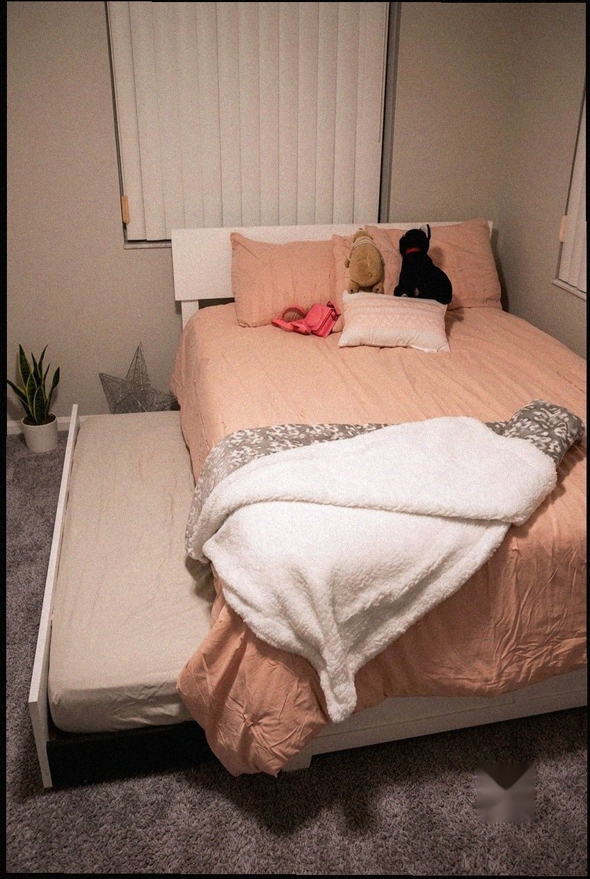 Elevating the Guest Room: Styling the Solid Wood Platform Bed with Trundle