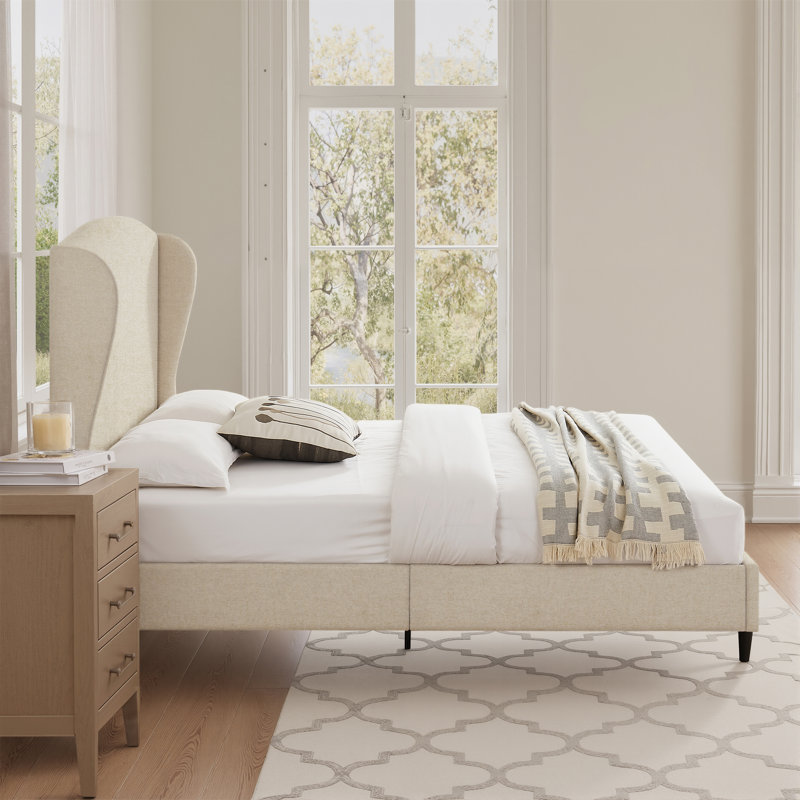 Latitude Run Mikala Wingback Platform Bed Frame W112913849